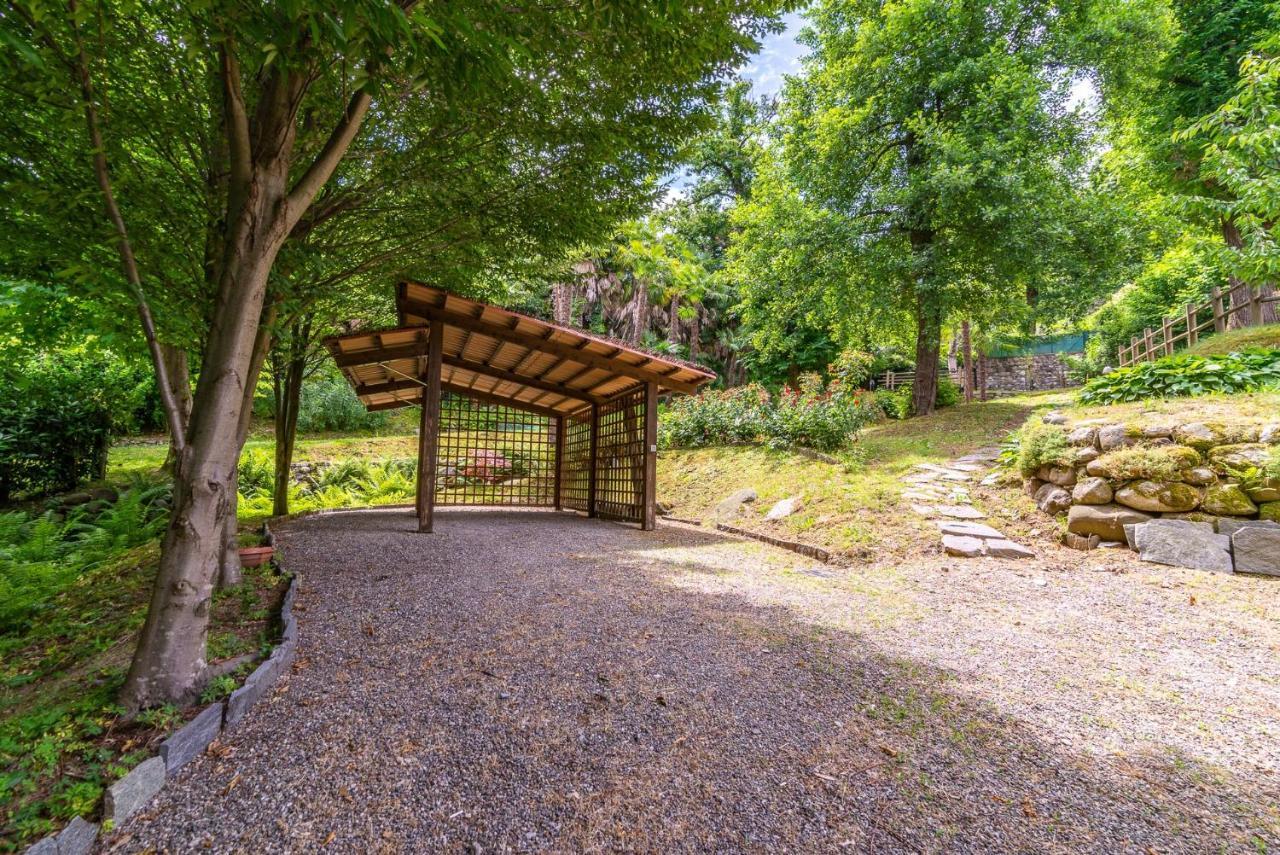 La Dependance Immersa Nel Parco Della Villa Isabella ストレーザ エクステリア 写真
