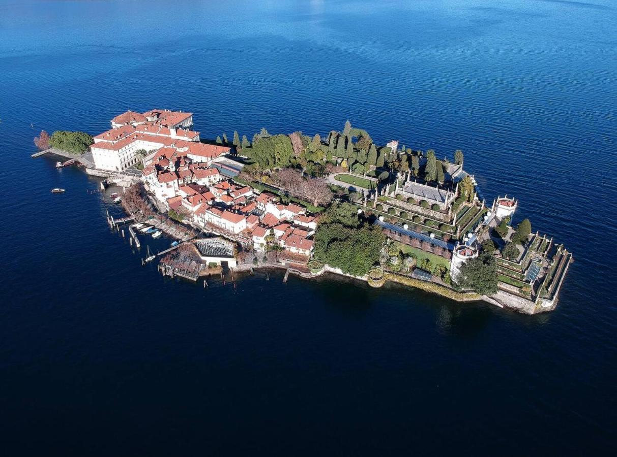 La Dependance Immersa Nel Parco Della Villa Isabella ストレーザ エクステリア 写真