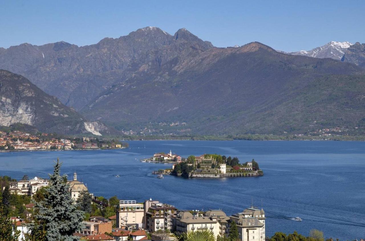 La Dependance Immersa Nel Parco Della Villa Isabella ストレーザ エクステリア 写真