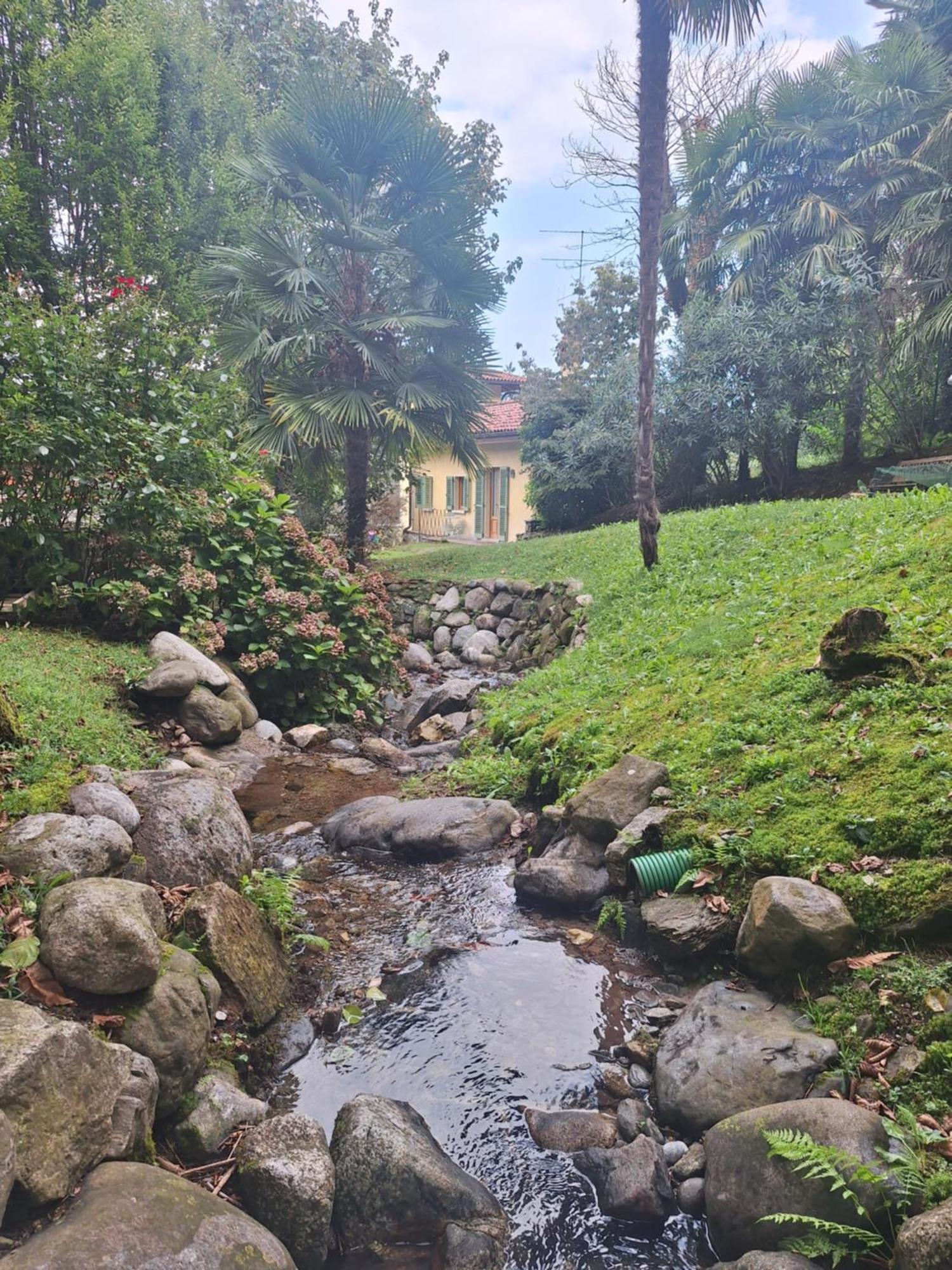 La Dependance Immersa Nel Parco Della Villa Isabella ストレーザ エクステリア 写真