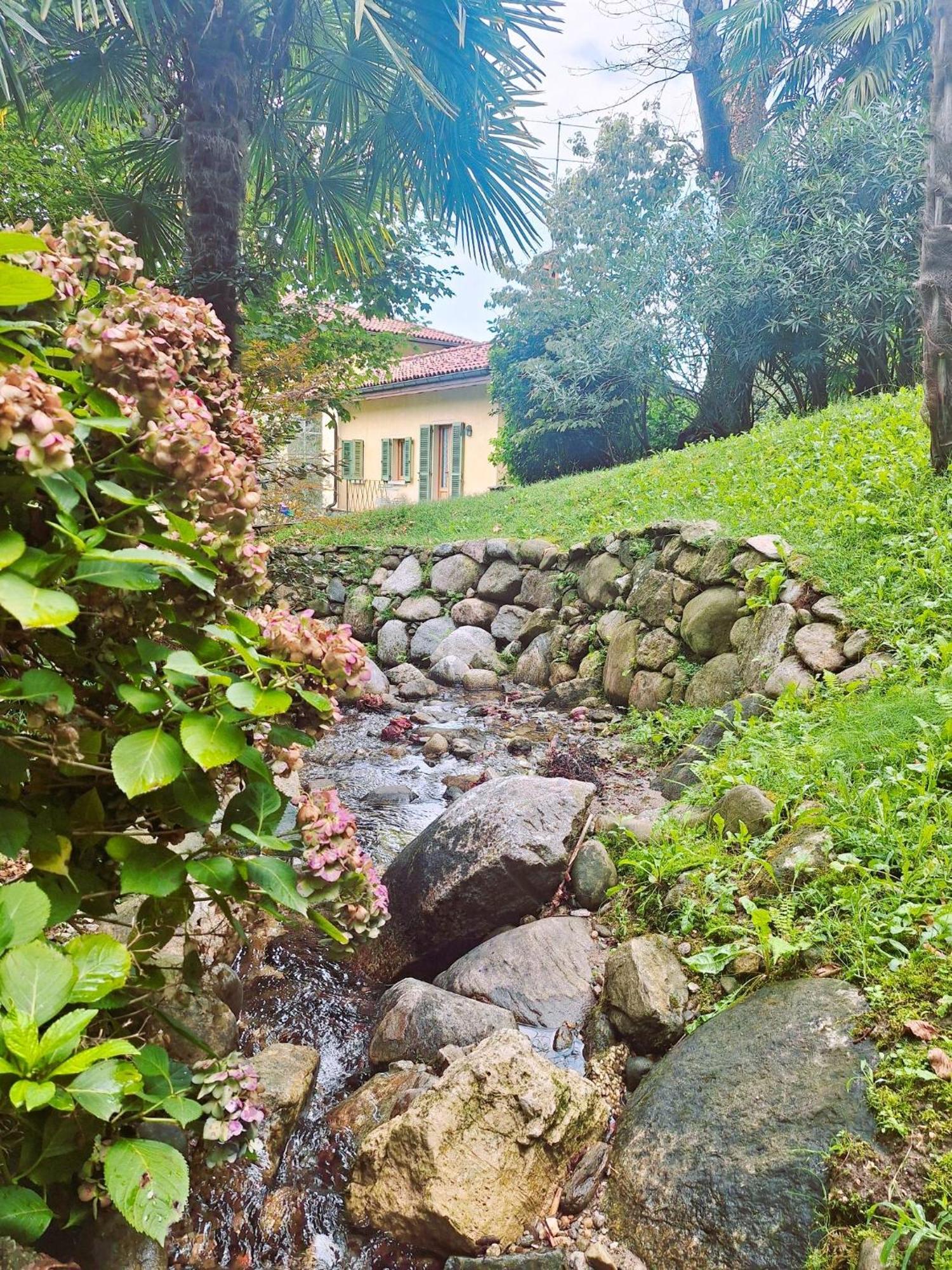 La Dependance Immersa Nel Parco Della Villa Isabella ストレーザ エクステリア 写真
